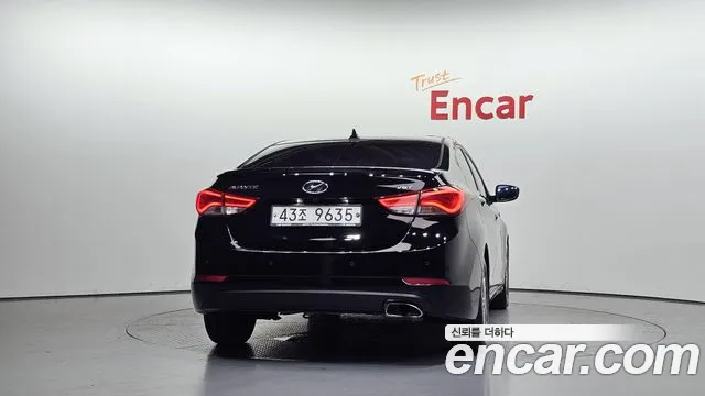 Hyundai Avante 2014 thumb 4