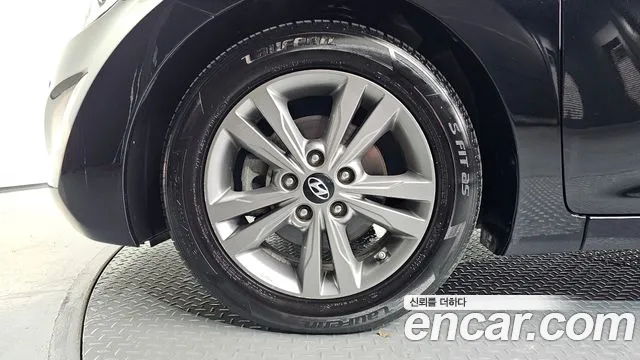 Hyundai Avante 2014 thumb 5
