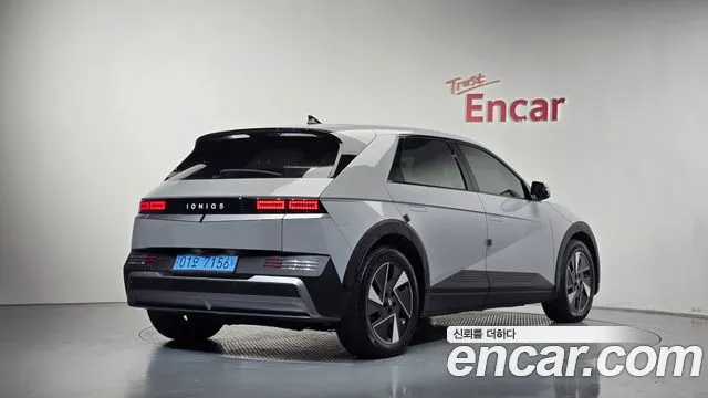 Hyundai IONIQ 5 2024 thumb 2