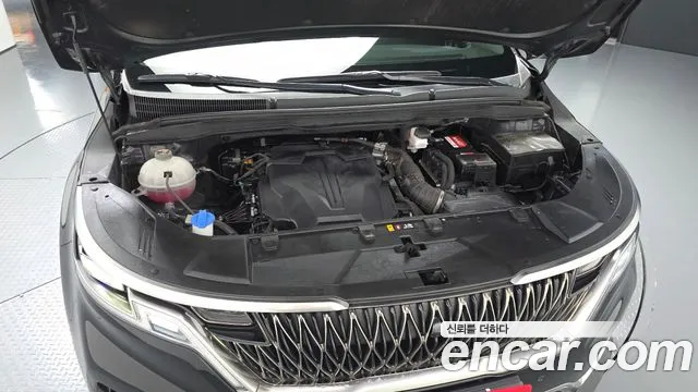 Kia Carnival 2022 thumb 6