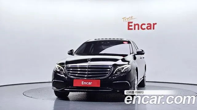 Mercedes-Benz E-Класс 2018 thumb 3