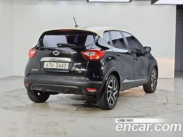 Renault-KoreaSamsung Captur 2015 thumb 4