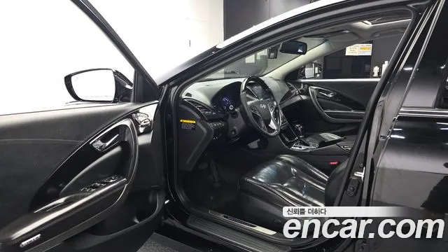 Hyundai Grandeur 2014 thumb 10