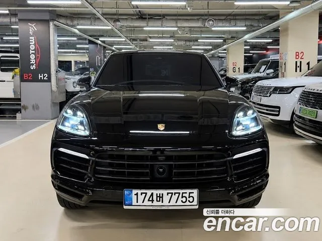 Porsche Cayenne 2021 thumb 2