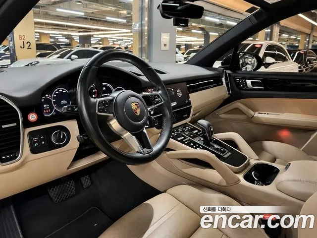 Porsche Cayenne 2021 thumb 7