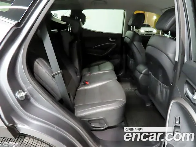 Hyundai Santa Fe 2015 thumb 8