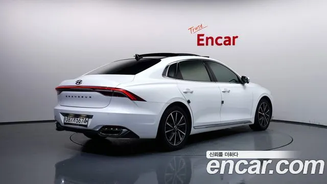 Hyundai Grandeur 2019 thumb 2