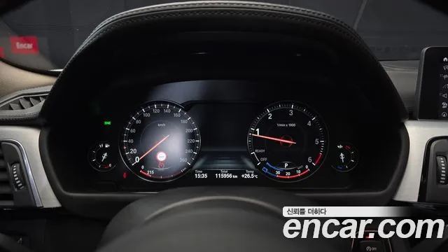 BMW 4-Series 2018 thumb 8