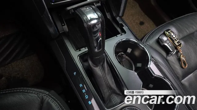 Ford Explorer 2017 thumb 9