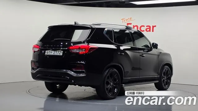 KG_Mobility_Ssangyong Rexton 2017 thumb 2