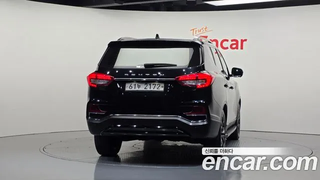 KG_Mobility_Ssangyong Rexton 2017 thumb 4