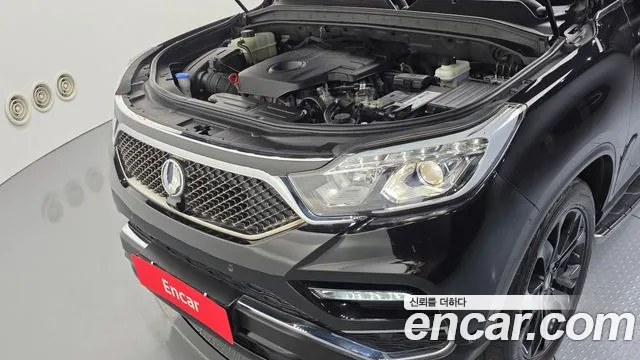 KG_Mobility_Ssangyong Rexton 2017 thumb 6