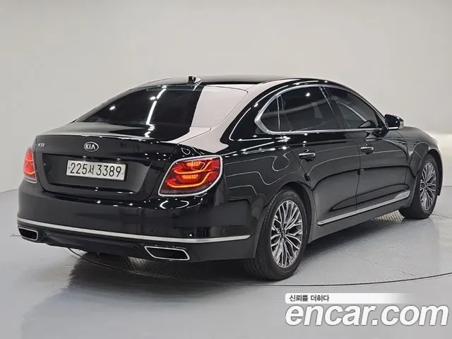 Kia K9 2018 thumb 2