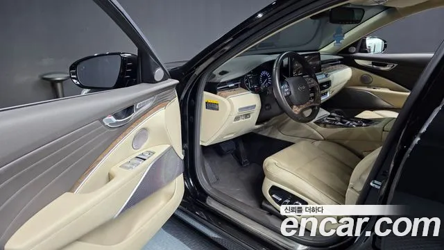 Kia K9 2018 thumb 10