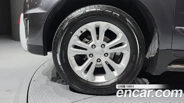 KG_Mobility_Ssangyong KORANDO 2016 thumb 5
