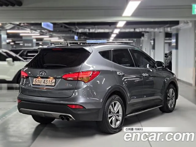 Hyundai Santa Fe 2014 thumb 2