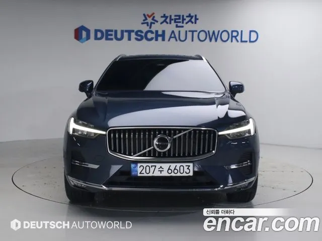 Volvo XC60 2022 thumb 3