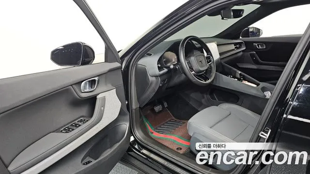 Polestar 2 2022 thumb 9