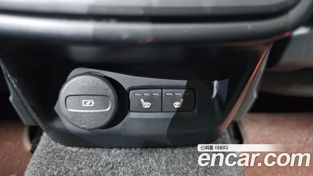 Polestar 2 2022 thumb 12