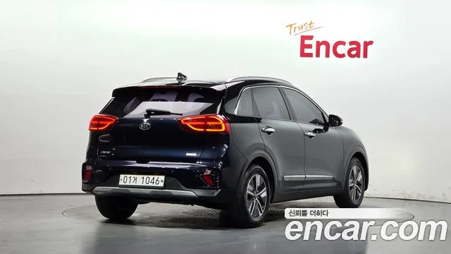 Kia Niro 2019 thumb 2