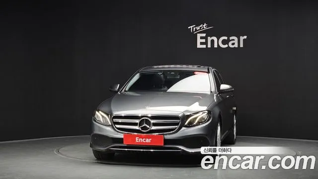 Mercedes-Benz E-Класс 2018 thumb 2