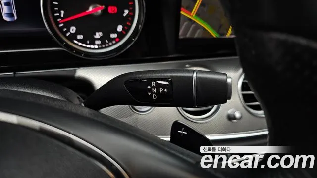 Mercedes-Benz E-Класс 2018 thumb 8
