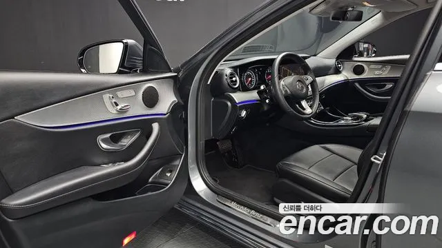 Mercedes-Benz E-Класс 2018 thumb 9