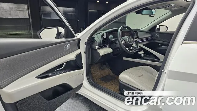 Hyundai Avante 2020 thumb 9