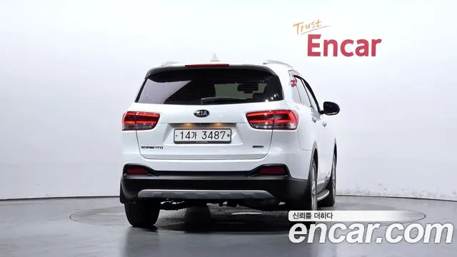 Kia Sorento 2014 thumb 4