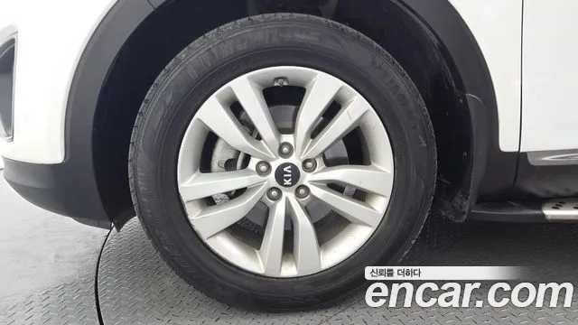 Kia Sorento 2014 thumb 5