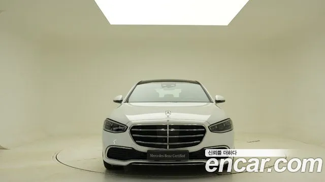 Mercedes-Benz S-Класс 2025 thumb 3