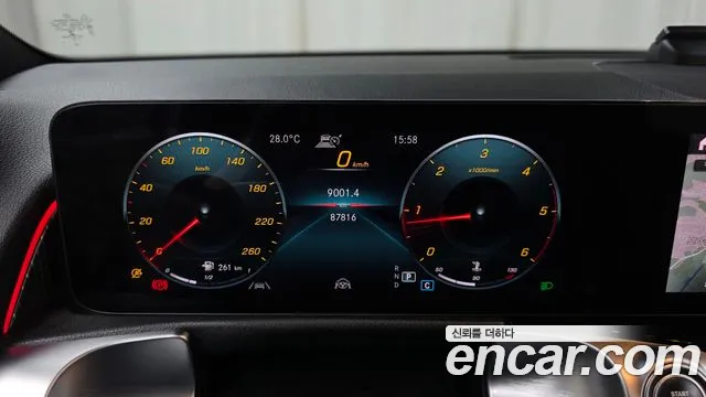 Mercedes-Benz GLB 2022 thumb 7