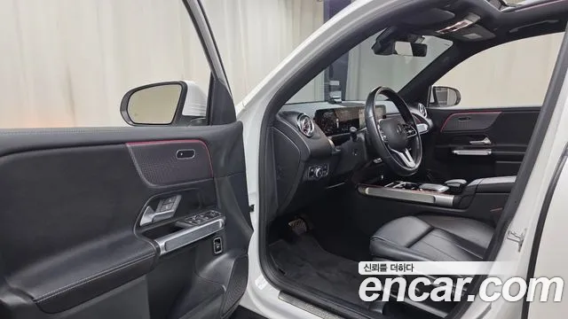Mercedes-Benz GLB 2022 thumb 9