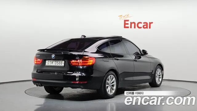 BMW Gran Turismo 2016 thumb 2