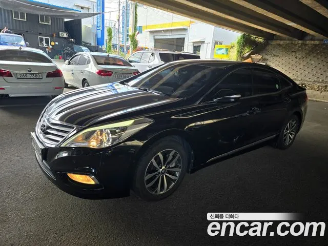 Hyundai Grandeur 2011 thumb 2