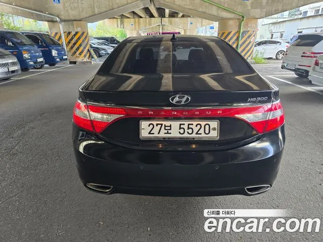 Hyundai Grandeur 2011 thumb 3