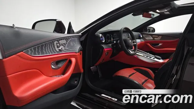 Mercedes-Benz AMG GT 2023 thumb 9
