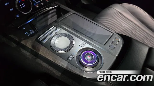 Genesis G80 2020 thumb 9