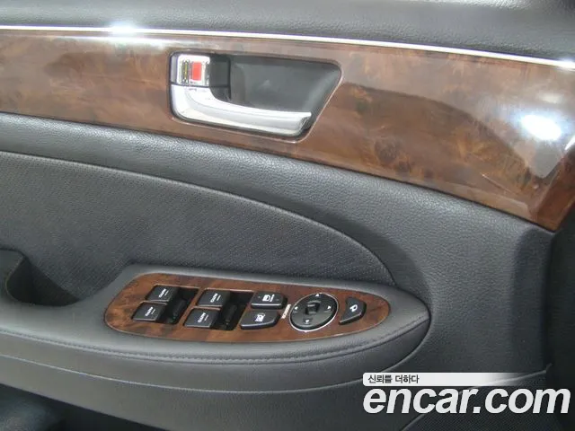 Hyundai Genesis 2010 thumb 9