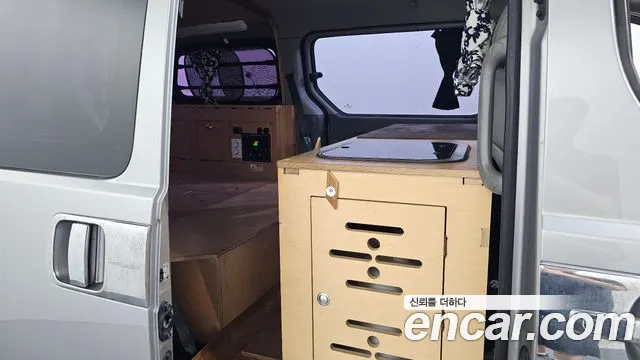 Hyundai Starex 2014 thumb 12