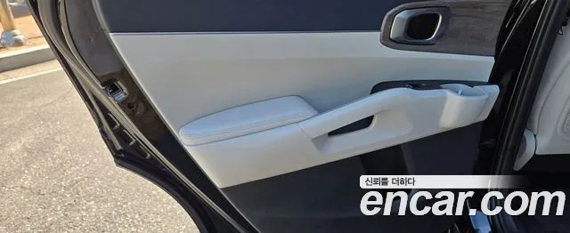 Kia Sorento 2023 thumb 10