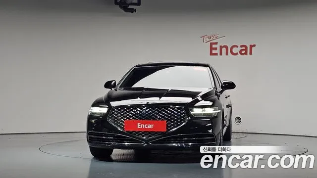 Genesis G90 2019 thumb 2