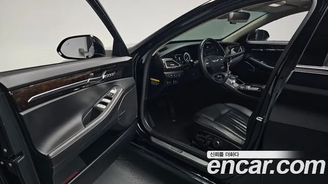 Genesis G90 2019 thumb 9