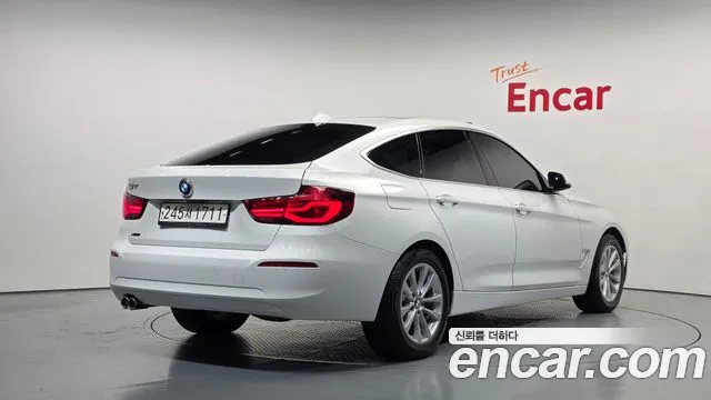 BMW Gran Turismo 2019 thumb 2