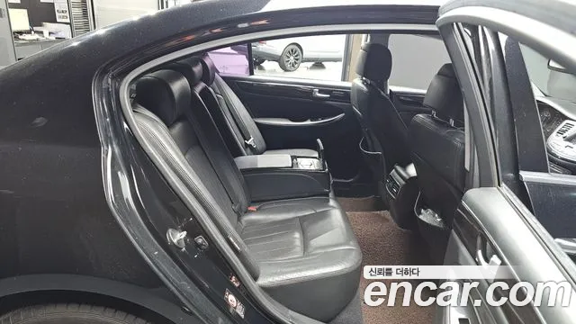 Hyundai Genesis 2011 thumb 11