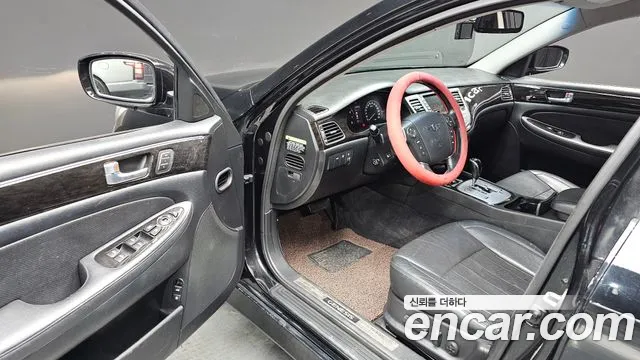 Hyundai Genesis 2011 thumb 12