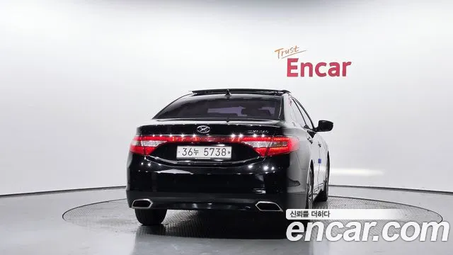 Hyundai Grandeur 2014 thumb 4