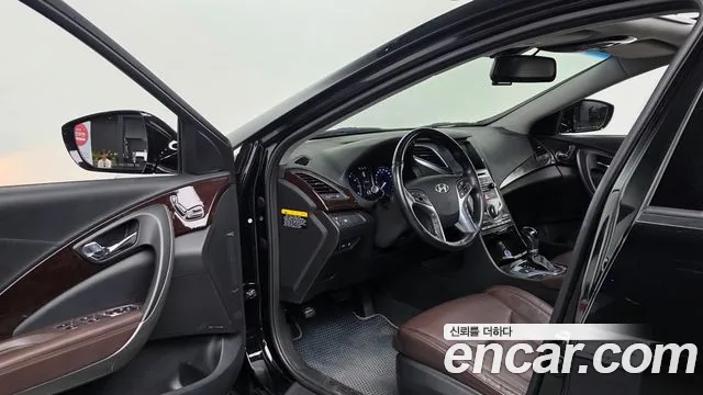 Hyundai Grandeur 2014 thumb 10