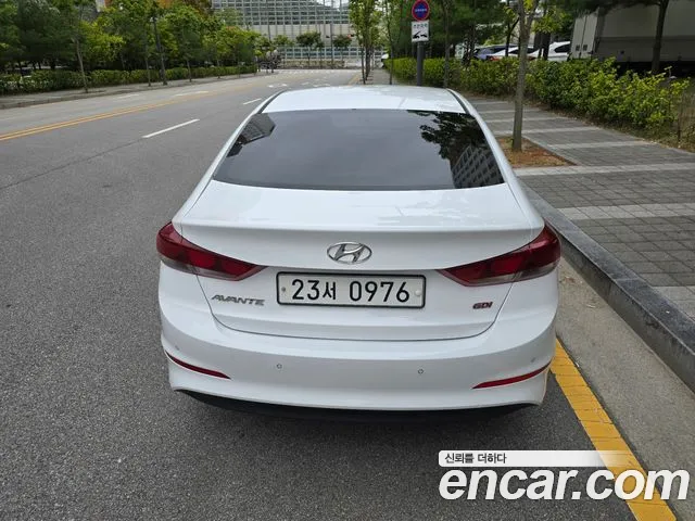 Hyundai Avante 2016 thumb 8