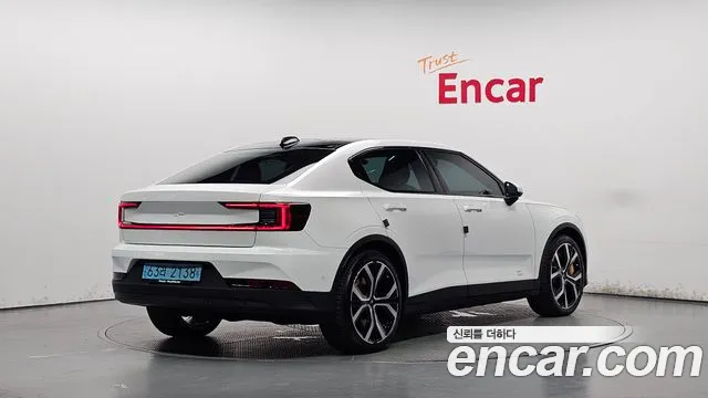 Polestar 2 2022 thumb 2